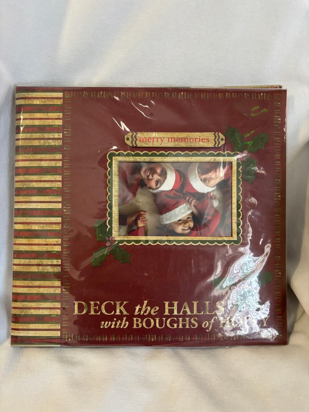 Merry Memories Christmas Scrapbook PHoto Album New